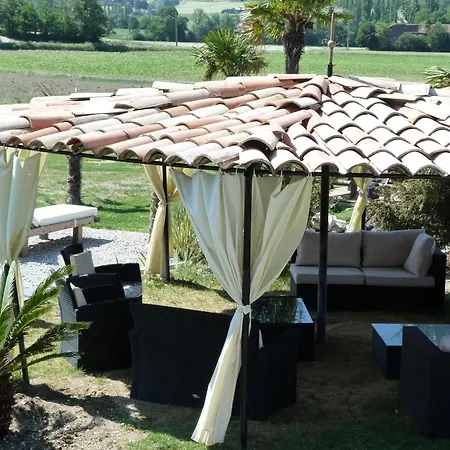 Le Prieure Des Sources Guest house